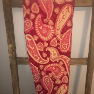 LuLaRoe Pink Paisley Heart Valentine OS Leggings